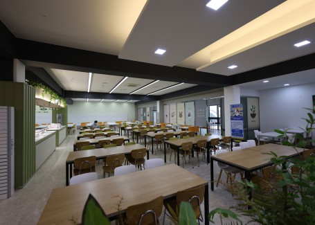 부산외국어대학교 홍보용 이미지 - 학생식당